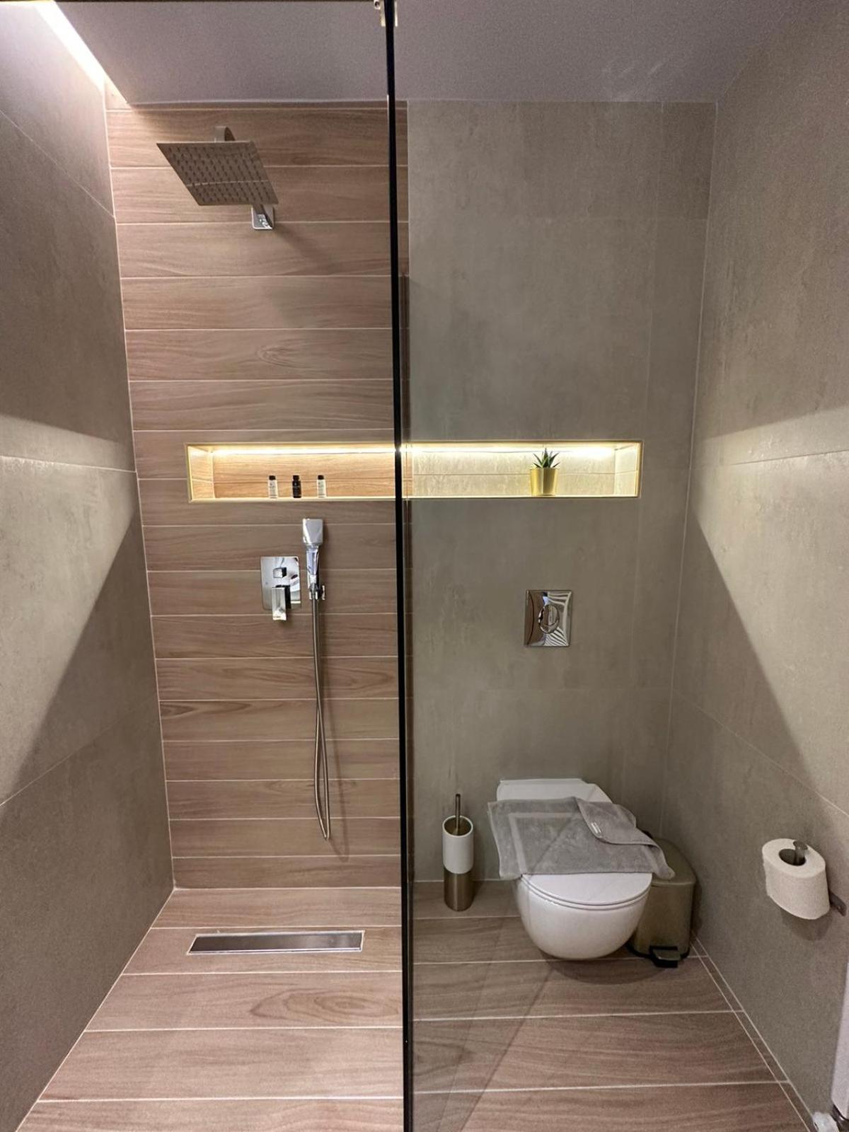 Meteora Gold And Glass Καλαμπάκα Εξωτερικό φωτογραφία