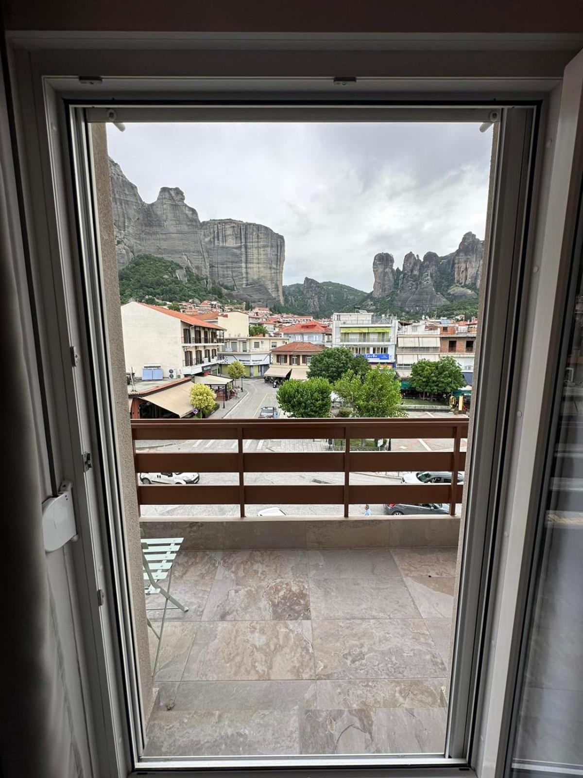Meteora Gold And Glass Καλαμπάκα Εξωτερικό φωτογραφία